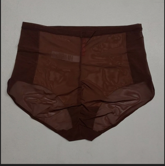 SPANX panty 1X NEW WITH TAGS - Picture 2 of 7